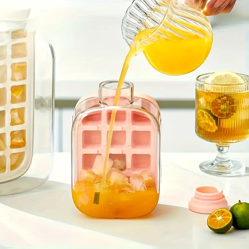 2-in-1 Ice Cube Tray with Bottle – Press Release Ice Mold & Drink Container