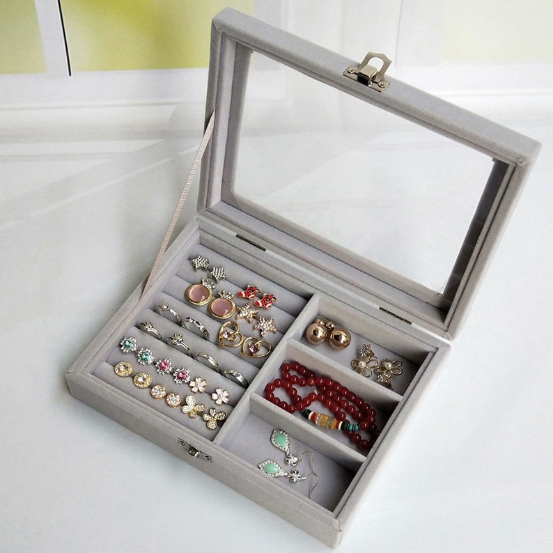 Portable Velvet Jewelry Box  Display Organizer