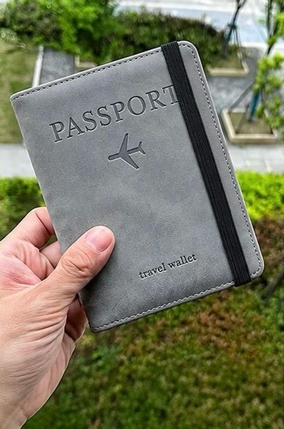 Slim Leather Travel Passport Wallet 100+ Items Sold In 6 Days ⭐⭐⭐⭐⭐