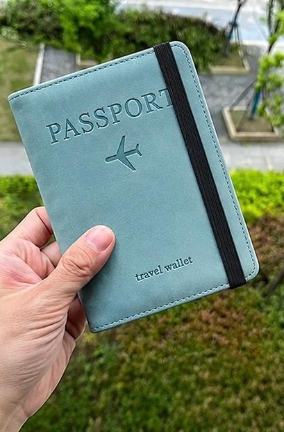 Slim Leather Travel Passport Wallet 100+ Items Sold In 6 Days ⭐⭐⭐⭐⭐