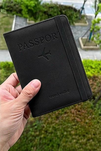 Slim Leather Travel Passport Wallet 200+ Items Sold In 8 Days ⭐⭐⭐⭐⭐